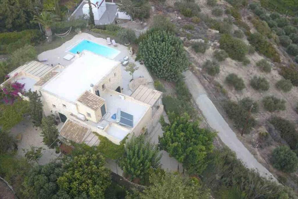 Olive House Traditional Villa With Pool 사이티아 외부 사진
